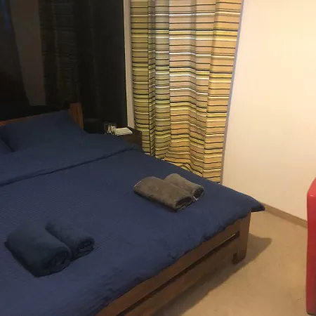 Bohaterow Getta Square Apartment